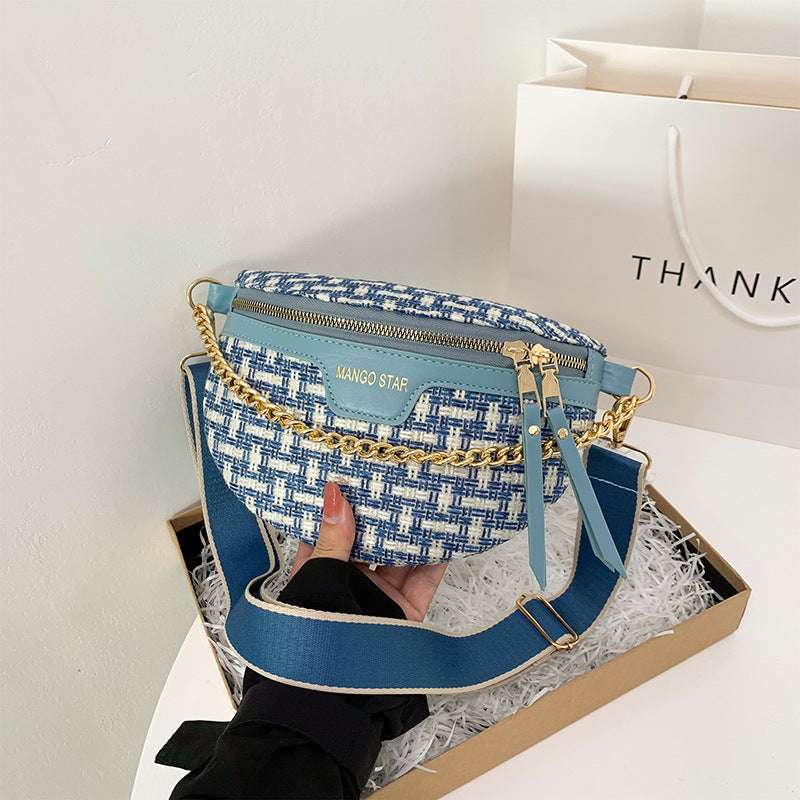 Women's Fashion Shoulder Bag With Chain Detail