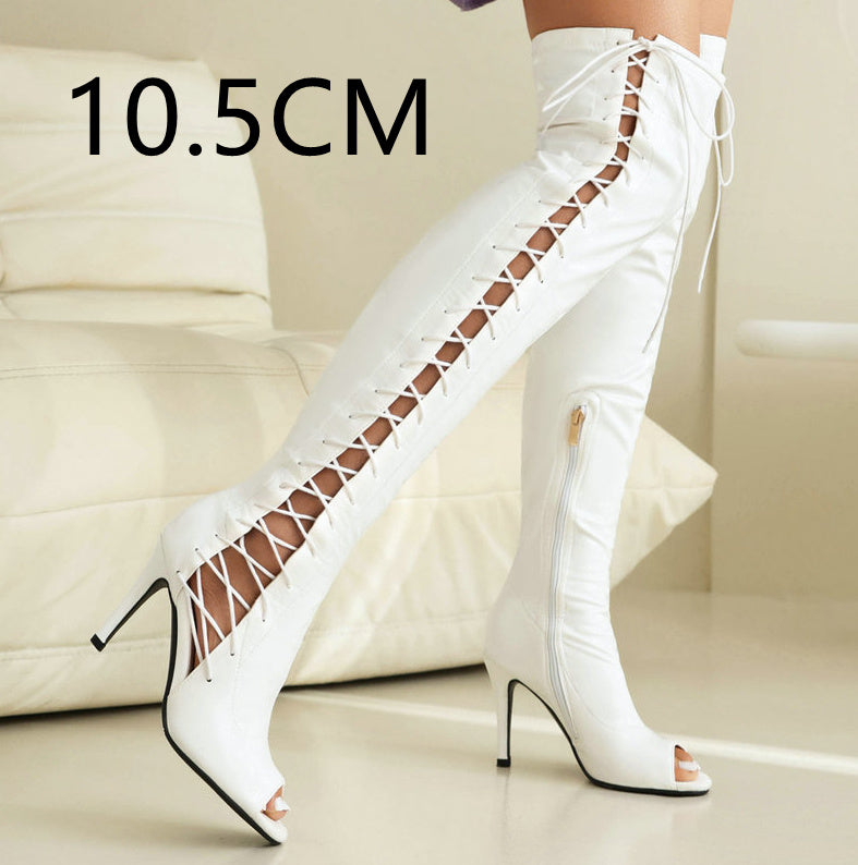 Overknee-Stiefel aus Lackleder mit Stretch und offener Spitze