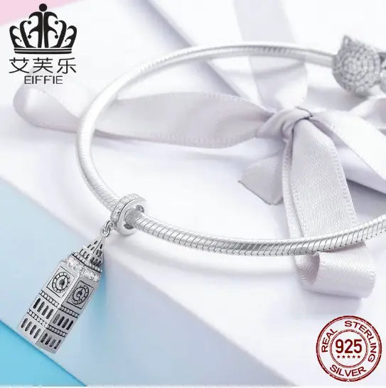 Sterling Silver charm bracelet with British Big Ben S925 pendant for charm lovers.