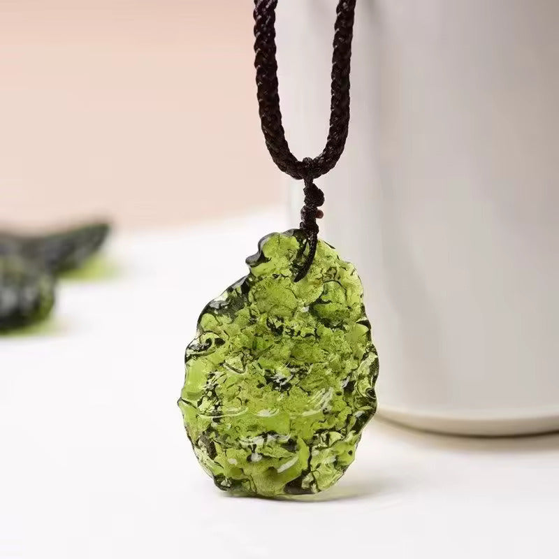 Highest Grade Natural Green Czech Moldavite Meteorite Necklace Pendant Chakra Healing