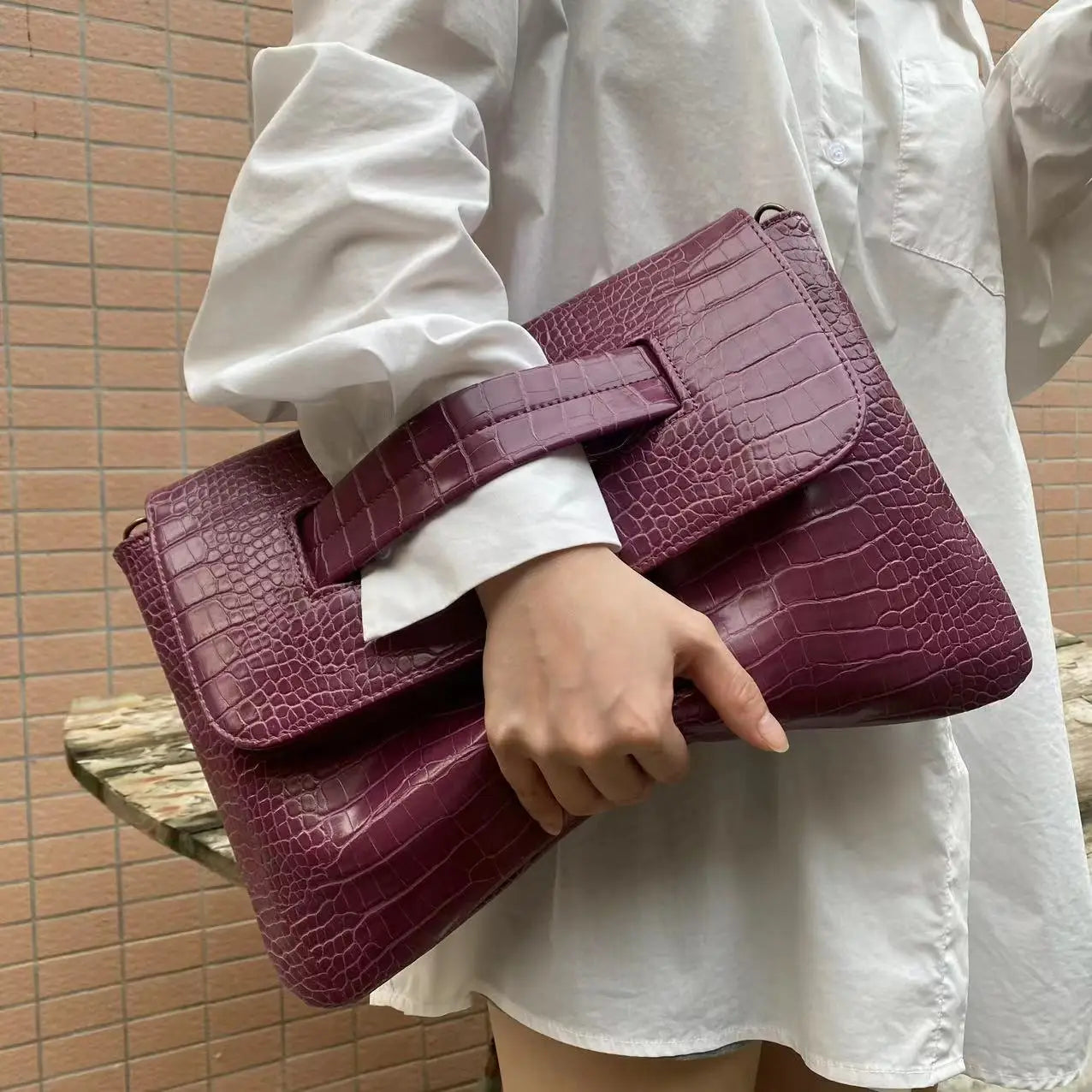 Burgundy Crocodile Pattern Bag with Bow, perfect sleeve document bag for stylish storage.