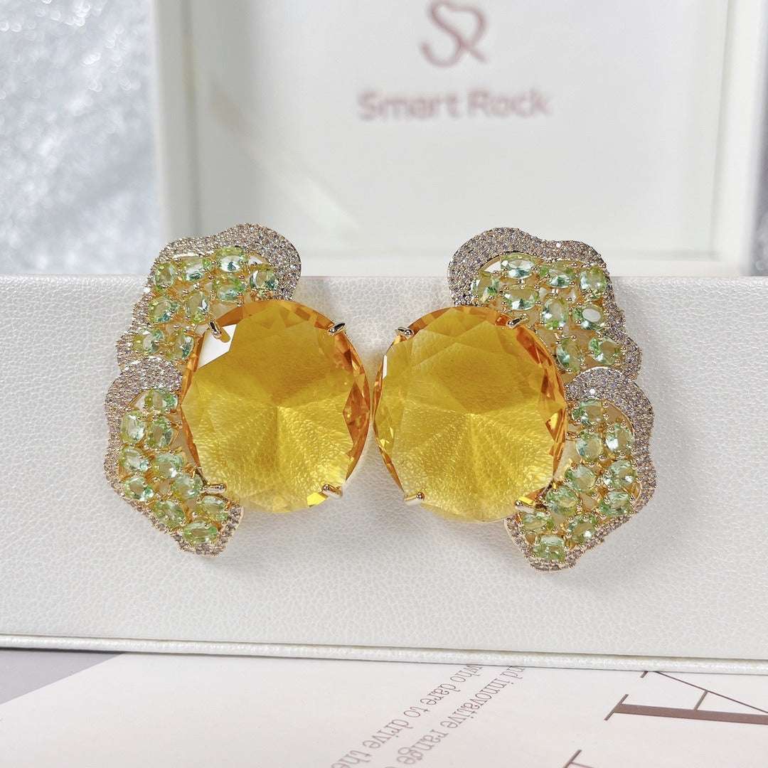 Fashionable geometric irregular colored zirconium petal earrings