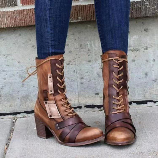 Steampunk-Stiefel mit hohem Absatz und spitzer Zehenpartie in Wadenlänge 