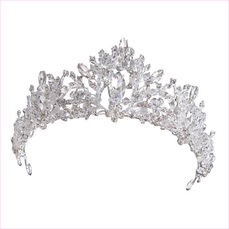 Elegant Bridal Jewelry Set for Bride Seeking Style on Her