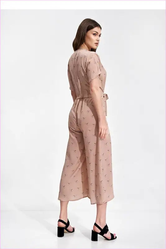  Suit model 167193 Figl 