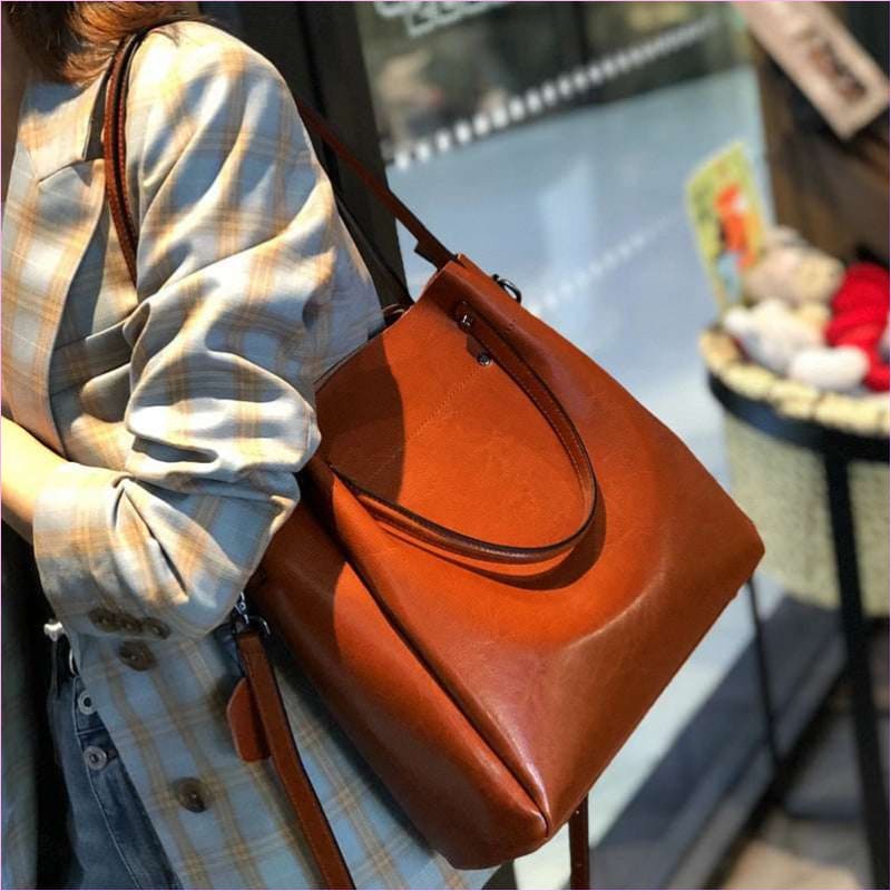 Ladies Genuine Leather Large Capacity Shoulder Bag