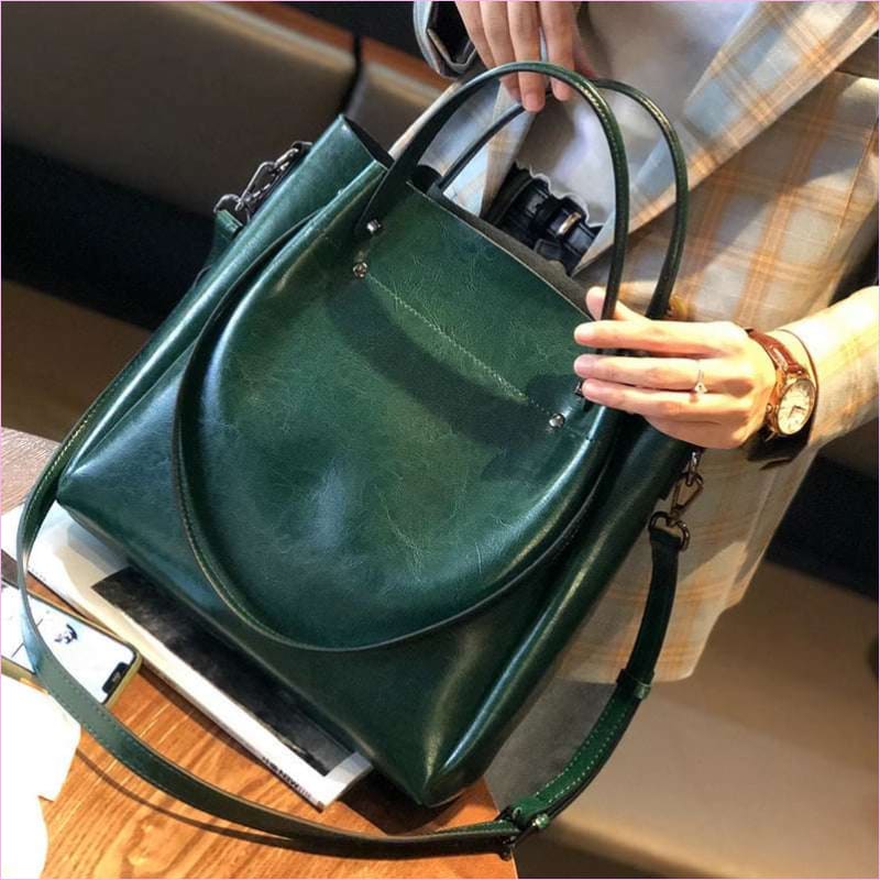 Ladies Genuine Leather Large Capacity Shoulder Bag