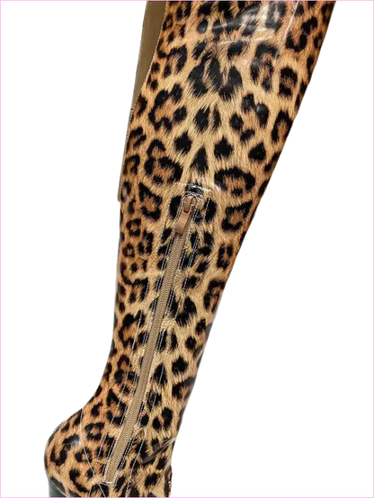 Leopard-print leggings or tights worn on a leg.