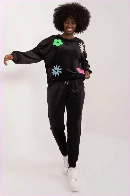Velour Set with Printed Flowers Fashion Italy Moda black one-size-fits-all